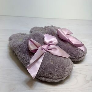 Ugg Slippers Women 7 M Addison Shoes Purple Shearling Wool Bow Comfort Slides